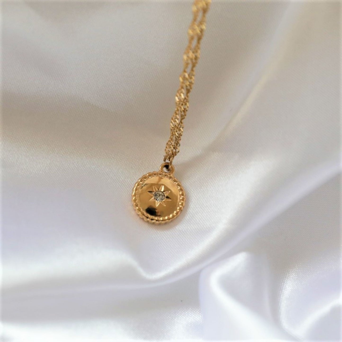 18K Gold Plated Sparkle Circle Necklace