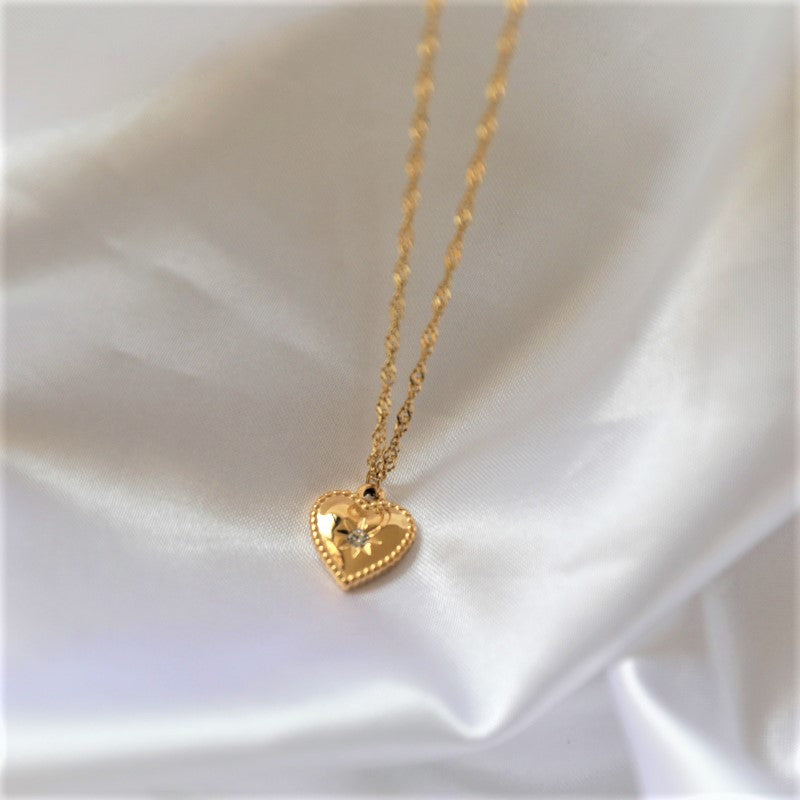 18K Gold Plated Sparkle Heart Necklace