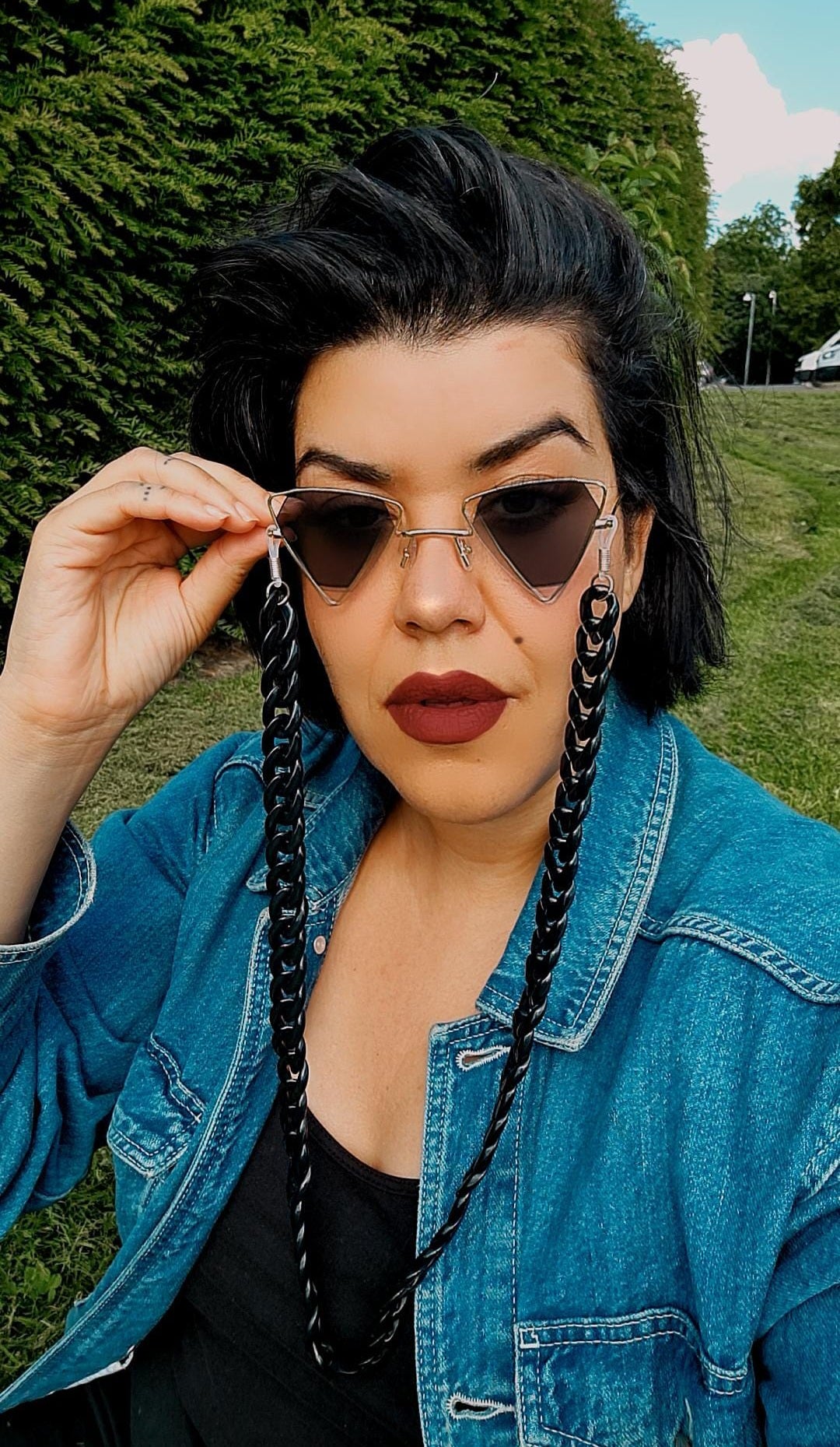 Chunky Black Sunglasses Chain