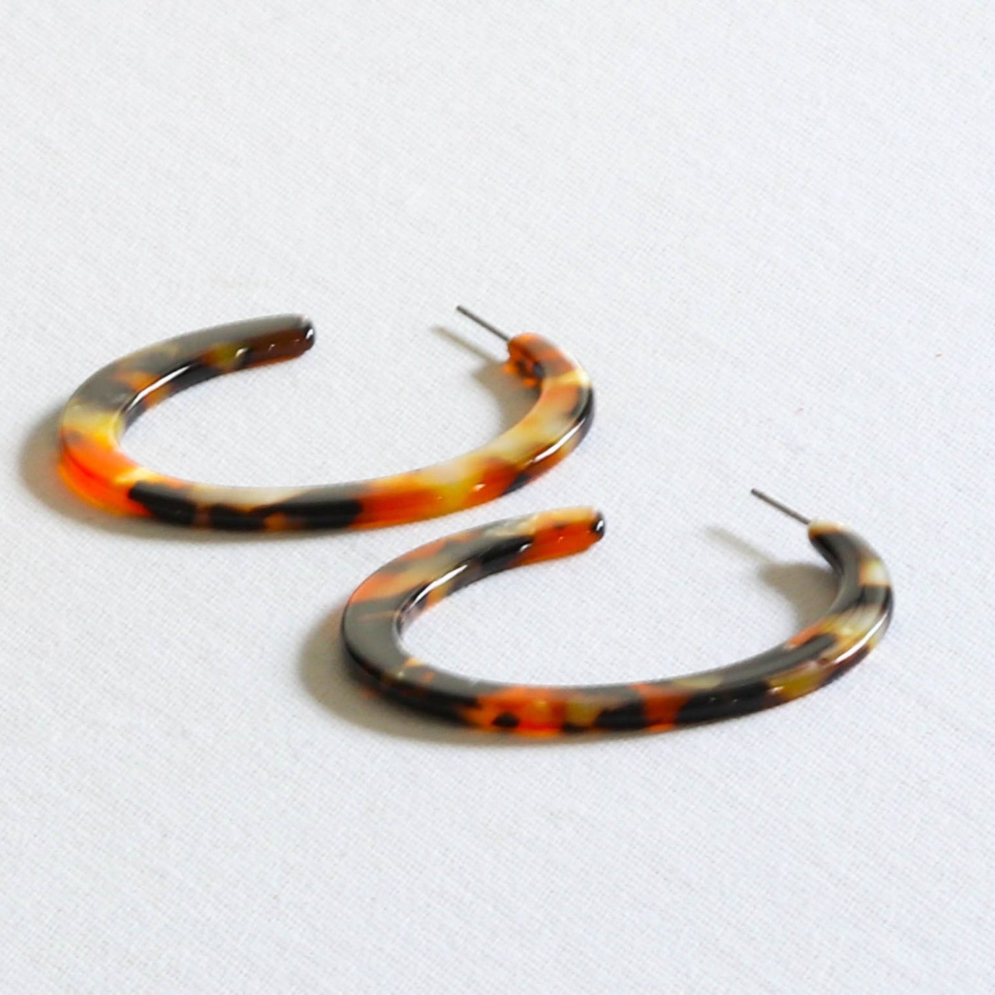 Recycled Flame Resin Hoops